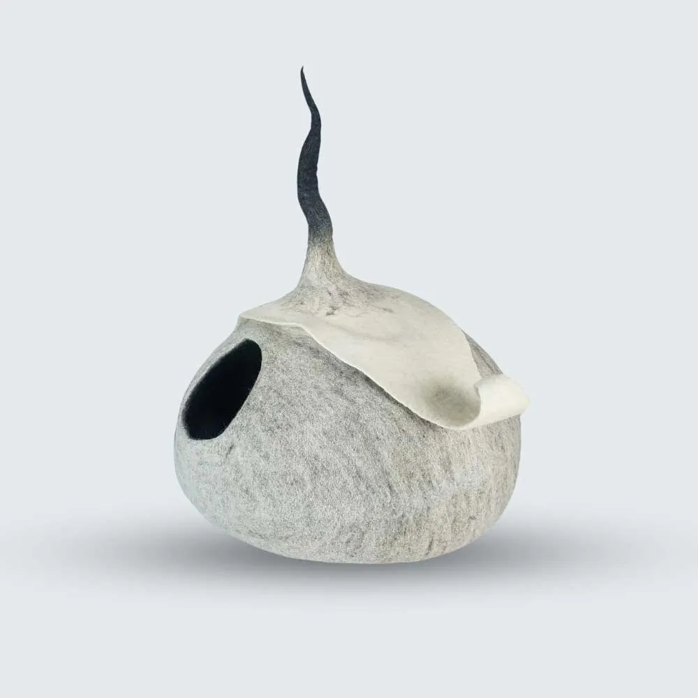 3D Fairy House Cat Cave